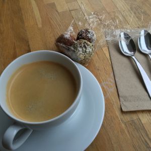 energy balls & coffee at VIDA in Ravensburg