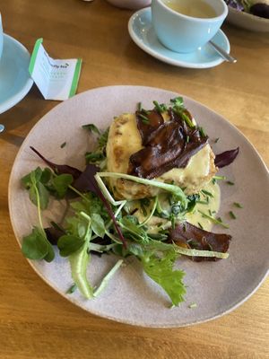 Tofu Benedict 10/10   at Earthlings in Bolton