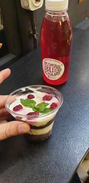 Kombucha and tiramisu at Ra.man in Kyiv