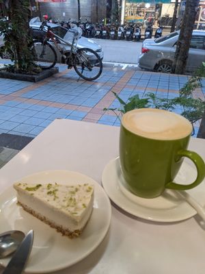 Lemon tart & oat latte at Brother Su Vegan Kitchen in New Taipei City
