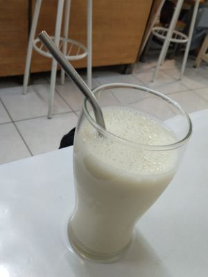 香蕉豆奶奶昔 at Brother Su Vegan Kitchen in New Taipei City