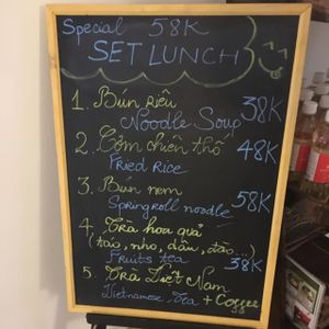 lunch specials at Dong Xanh in Hanoi