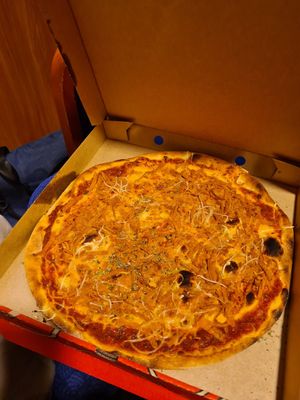 Vegane Pizza Schinken at Pizza Master in Gothenburg