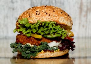 Vegan Burger - BAUER #omnomnom at Farma Burgerownia Roslinna in Krakow