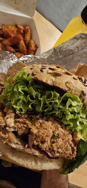 🤤🤤🤤🤤🤤🤤🤤 at Farma Burgerownia Roslinna in Krakow