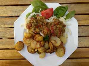 Fenchel-Carpaccio at Schneeweiss + Rosenrot in Goslar