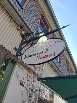  at Schneeweiss + Rosenrot in Goslar