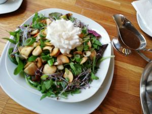 Die entzückte Gärtnerin at Cafe Flora in Bad Harzburg