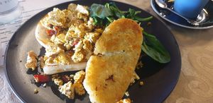 Tofu scramble added hashbrown at The Aspy Cafe in Lancefield