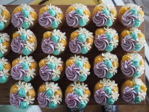 Vegan vanilla cupcakes at Veganyumm Bakehouse in Brisbane