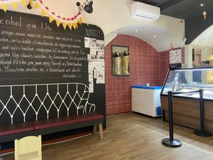 Inside  at Roberto Gelato in Utrecht