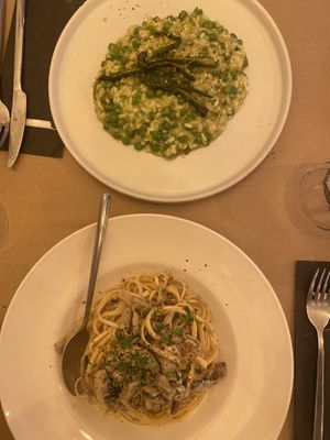 Risotto with asparagus and Mushroom Linguine  at ONO by Marouli in Rhodes