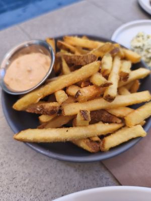 Fries with vegan mayo at ONO by Marouli in Rhodes
