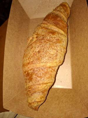 Vegan plain croissant at ONO in Rhodes