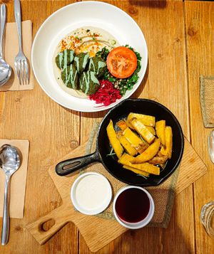 Falafel, Hummus and Sweet Potato Fries #Veganuary at Plants in Taipei
