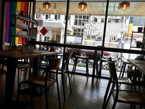 Nice atmosphere  at Plants in Taipei