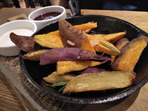Rosemary garlic fries at Plants in Taipei