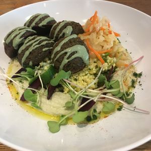 Falafel bowl at Plants in Taipei