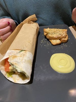 Lachanoulis  at Veganaki in Athens