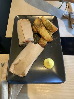 souvalki  at Veganaki in Athens