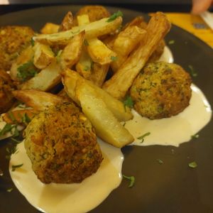  at Veganaki in Athens