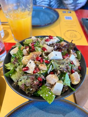 Gourmet salad. at Veganaki in Athens