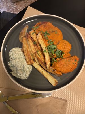 Soutzoukakia  at Veganaki in Athens