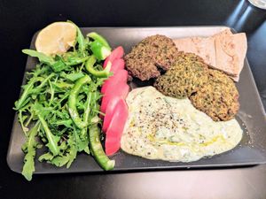 hummus plate at Veganaki in Athens