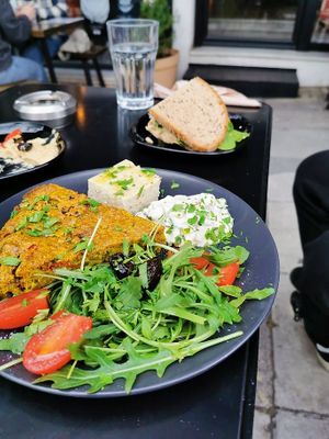 Vegan omeleta at Veganaki in Athens