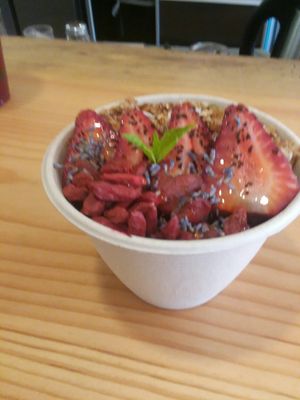 Zen Bowl at The Hunter's Wife Health Bar in Leavenworth