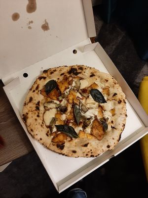 This taste 100% times better then it looks at La Stella Nera in Berlin