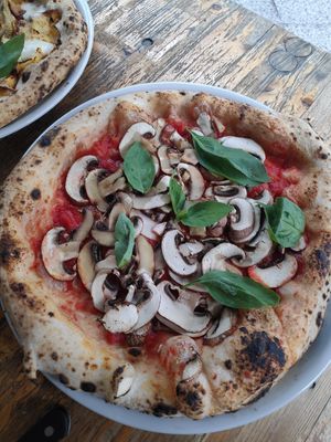 Pizza Funghi at La Stella Nera in Berlin