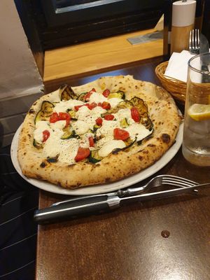 Zucchini Pizza at La Stella Nera in Berlin