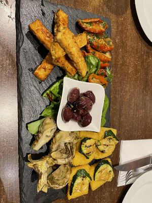 Aperitivo misto  at La Stella Nera in Berlin