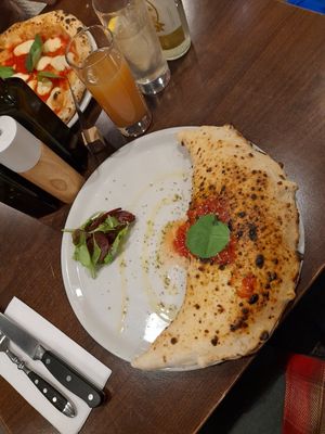 Calzone Love Supreme at La Stella Nera in Berlin
