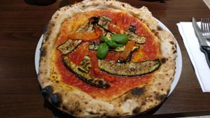 Pizza rosso verdure at La Stella Nera in Berlin