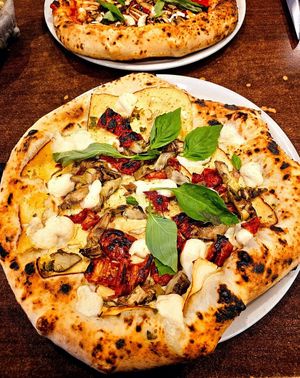 Carciofina piccante at La Stella Nera in Berlin