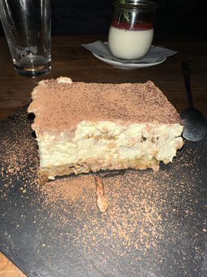 Veganes Tiramisu    at La Stella Nera in Berlin