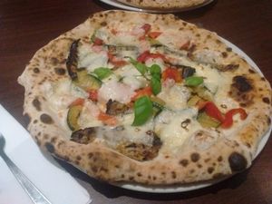 vegan pizza at La Stella Nera in Berlin