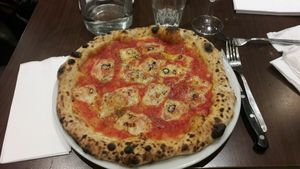 Best pizza ever at La Stella Nera in Berlin