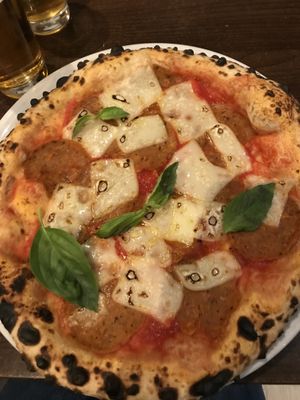 Insane vegan cheese at La Stella Nera in Berlin