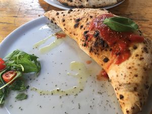 Beatiful on the outside, not baked on the inside at La Stella Nera in Berlin