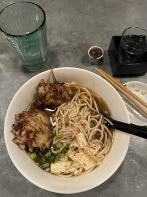 Can’t recall the name of this udon soup but it was so good I ate two bowls! And oh, the crispy spicy sauce!  #Veganuary at Obon Shokudo in Portland