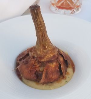 Crispy artichoke with hummus at Mater Terrae in Rome