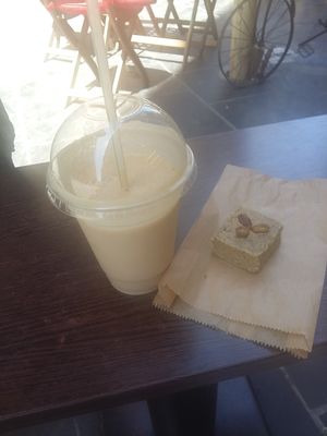 Peanut protein shake and pistachio fudge at Theobroma in Valletta