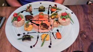 Candied vegetables in olive oil, bulgur, fava bean pâté and balsamic reduction at Sense Eat in Paris