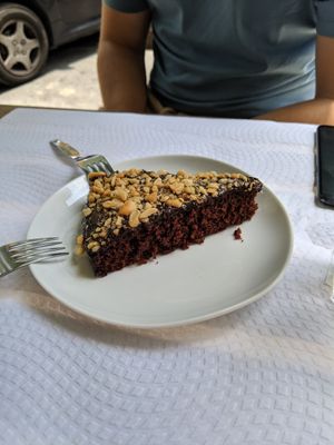 Chocolate and peanuts cake at Veganeats Caffe in Lisbon