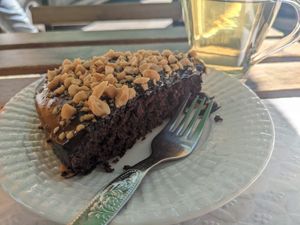 Chocolate peanut cake at Veganeats Caffe in Lisbon