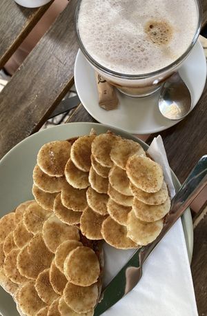   at Veganeats Caffe in Lisbon