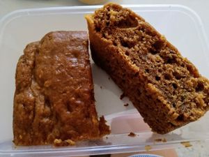 Cakes with anise at Veganeats Caffe in Lisbon